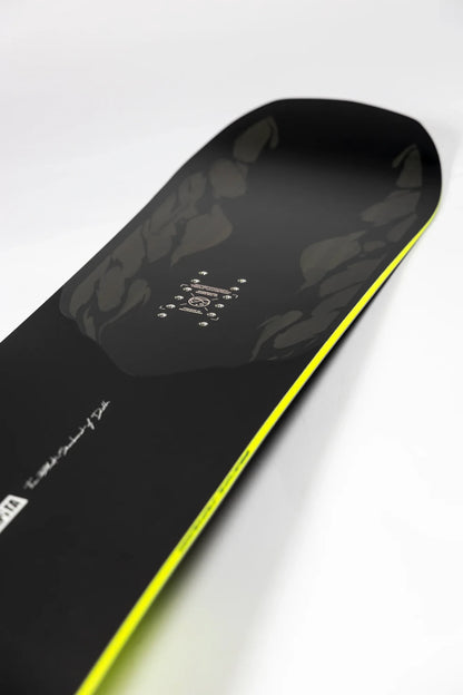 CAPiTA The Black Snowboard of Death – топшийт отблизо