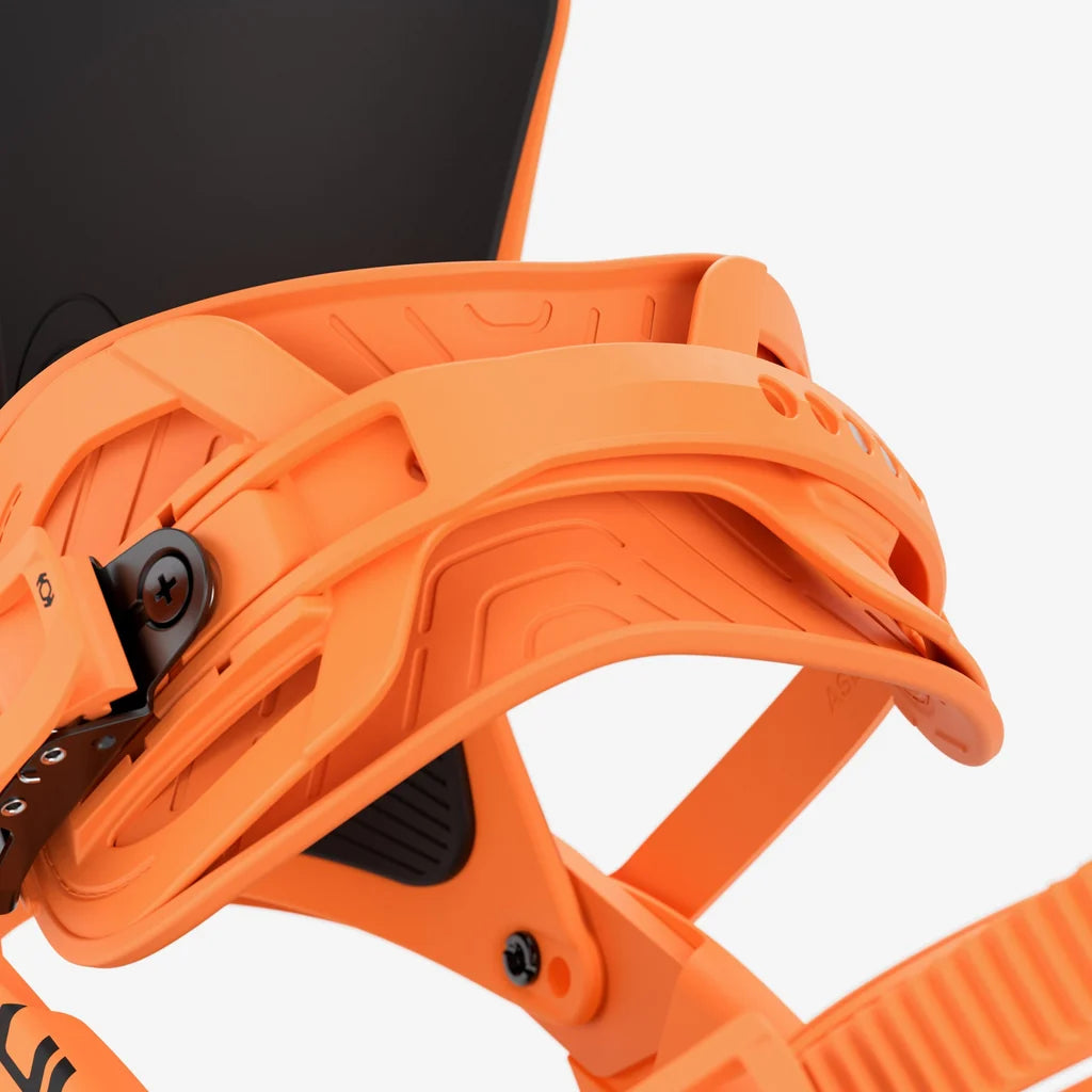 Union Ultra Orange – глезенна каишка отблизо